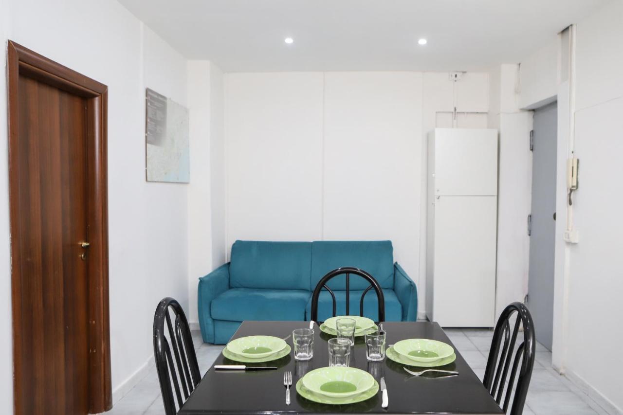Napoli Centrale Budget Apartment Eksteriør bilde